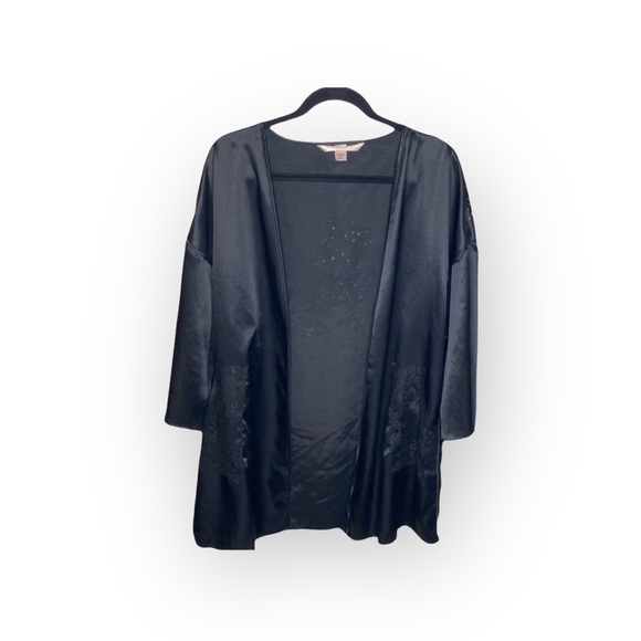 Victoria’s Secret ☀︎︎ Very Sexy Silky Chandelier Print Satin Robe ☀︎︎ Black M L - Picture 7 of 16